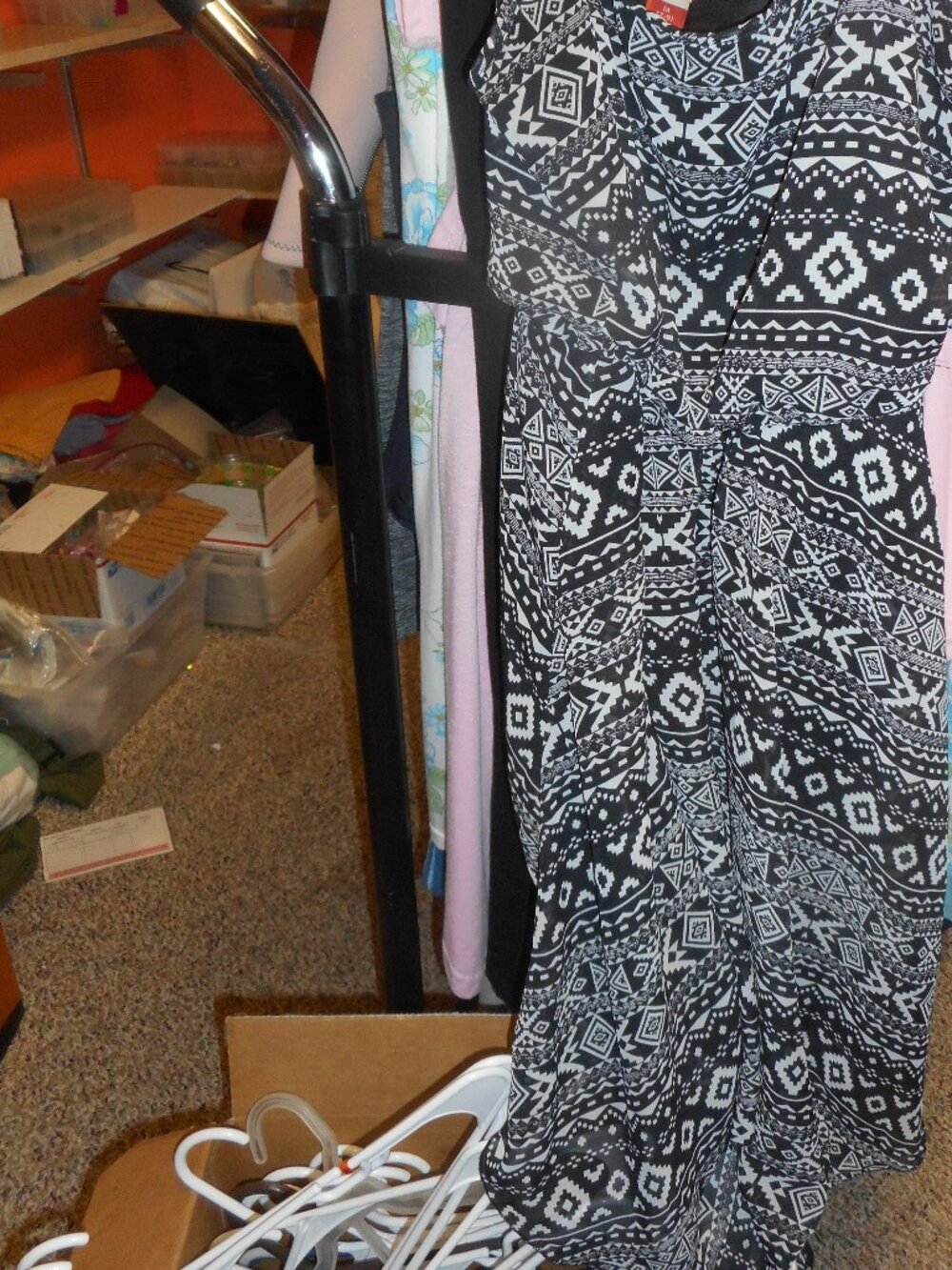 NO BOUNDRIES - NO SLEEVES, WOMEN'S DRESS, BLACK AND WHITE, SIZE M (7-9)